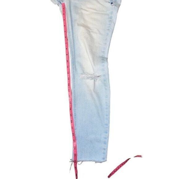 Hollister Light Wash Cropped Jeans With Embroidery Size 7 - Picture 11 of 13